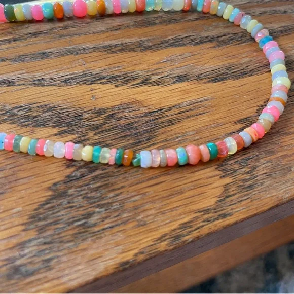 Susan Alexandra Chantilly Opal Necklace - Picture 9 of 12